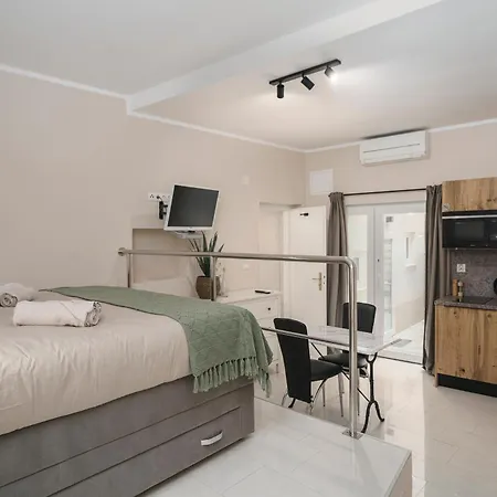 Samm Apartments Sibenik Exterior photo